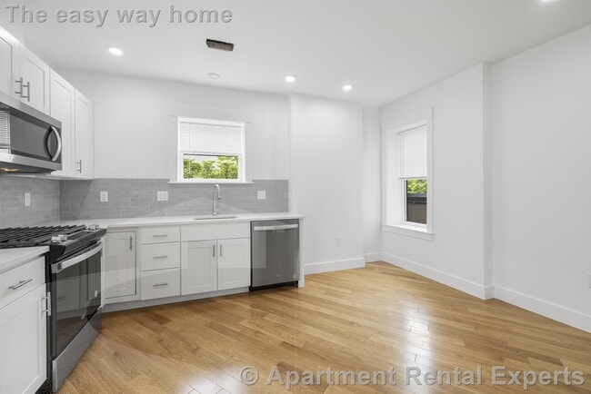 Photo - 406 Columbia St Unit #2