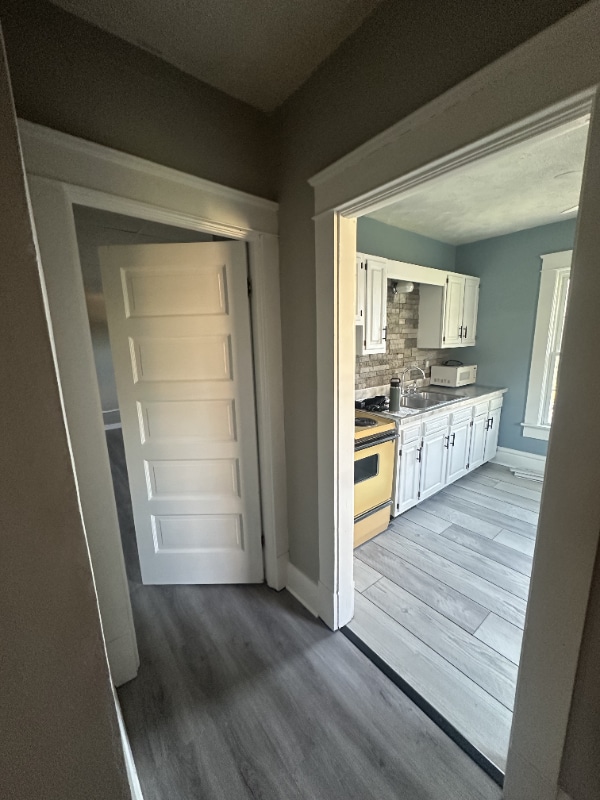 Photo - 102 W Chartes St Unit B