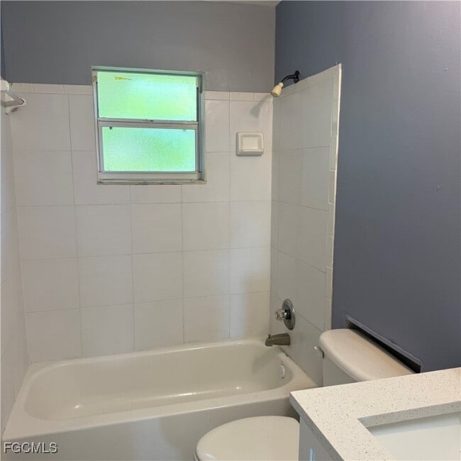 Building Photo - 5107 30th St SW Rental