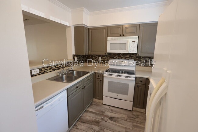3636 Melrose Cottage Dr