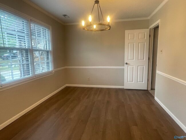 Photo - 1808 NW Hollytree Dr
