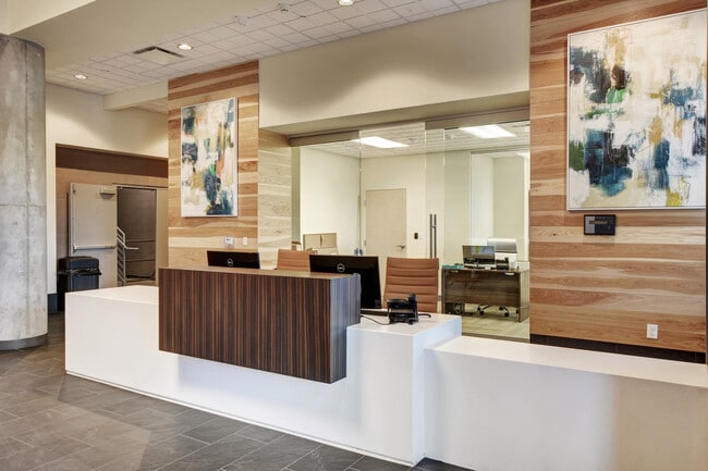 Photo - Echo 1055:  Off-Campus Student Housing