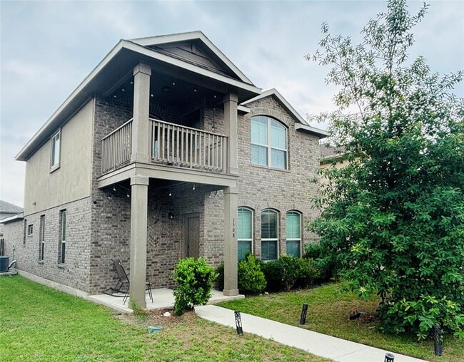 Photo - 1508 Hamiltons Wy House