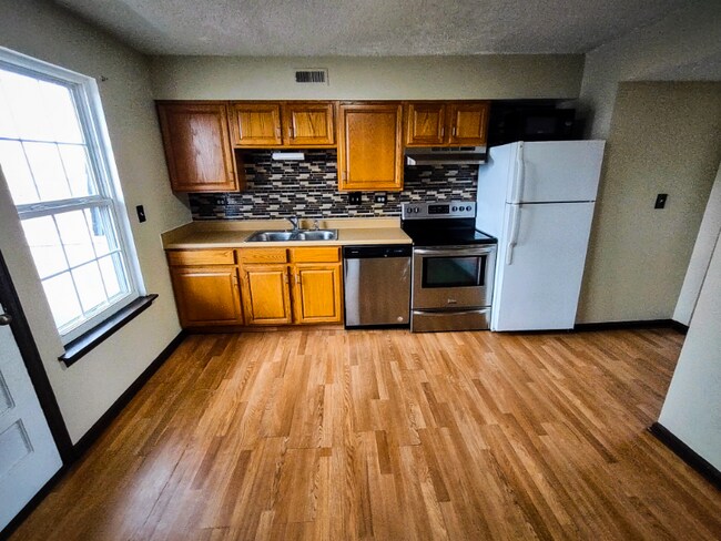 Photo - 9434 E Girard Ave