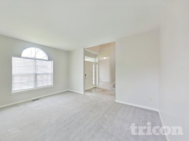 Photo - 3127 Woodlane Ct