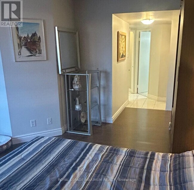 Photo - 61 Markbrook Ln Unité 811