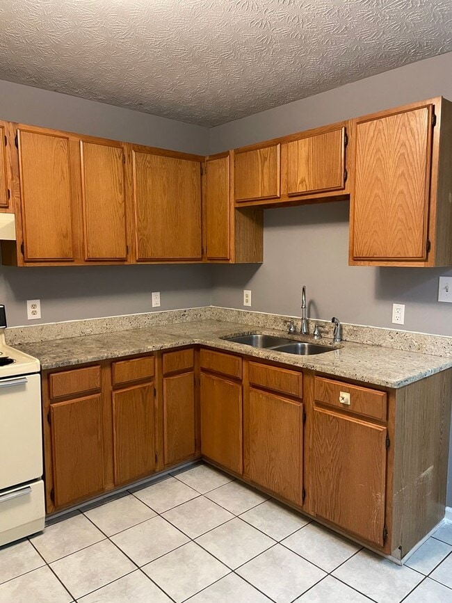 Photo - 107 Oliver St Unidad A