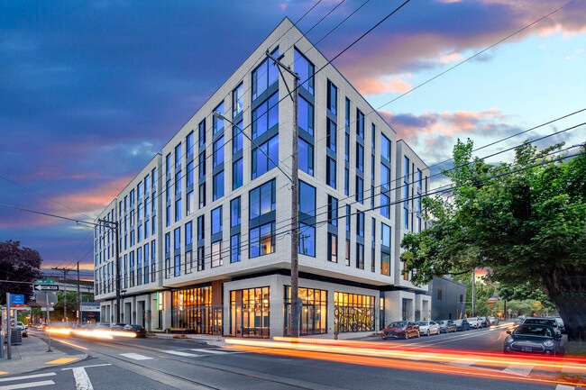 Building Photo - The Weidler Rental