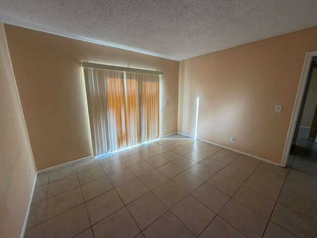 Photo - Charming 1 Bedroom / 1 Bathroom Apartment for Rent – Coral Springs