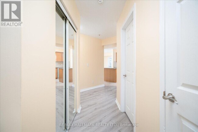 Photo - 10 Mendelssohn St Unit 117