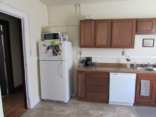 Photo - 1201 Williamson St Unit 1201 Williamson St.  2