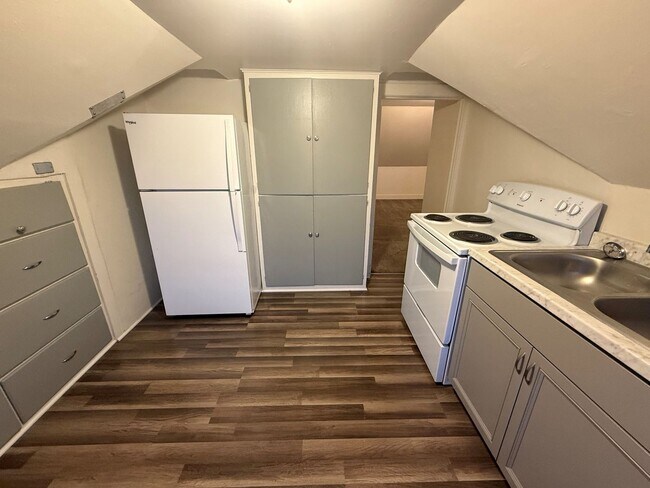 Photo - 412kit Unit 2