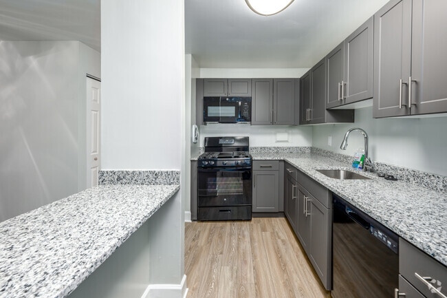 Interior Photo - Hewitt Gardens Apartments