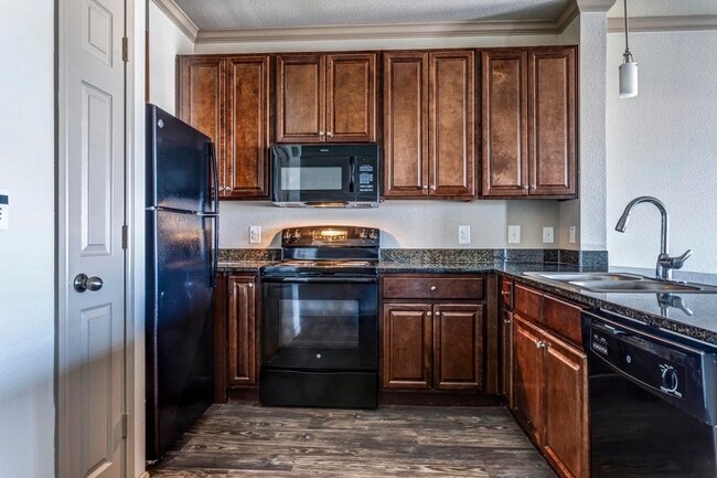 Building Photo - 2120 Stephens Pl Unit 441 Rental