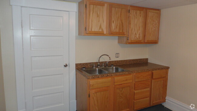 Building Photo - 429 Pennsylvania Ave Unit 429.5 Rental