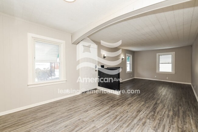 Photo - 1936 Litchfield Ave