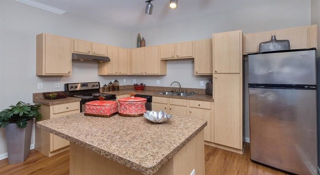 Photo - Highlands Hill Country