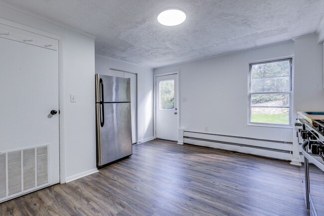 Photo - 2675 S 18th St Unit Apt 1 (Bottom)