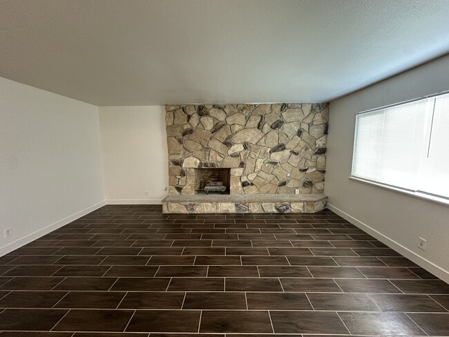 Photo - 4080 Locust St