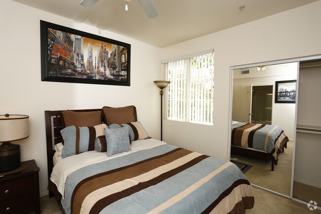 2 hab, 2 ba-Habitación - Villa Vincennes Apartments