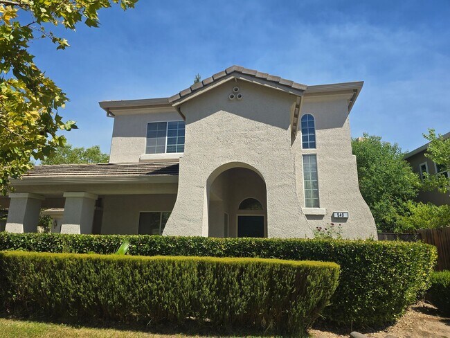 549 Cascade Dr