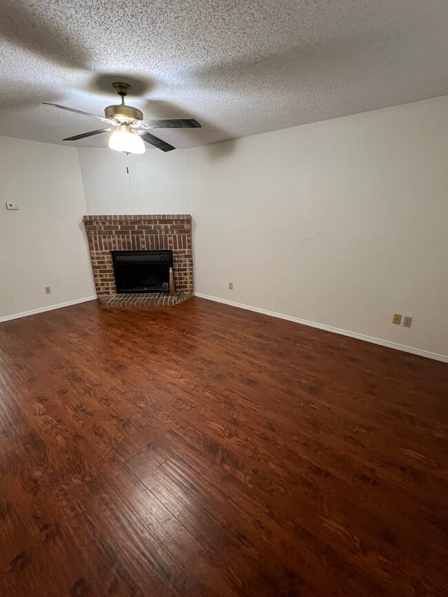 Photo - 624-630-630 Wolftrap Dr Unit 626