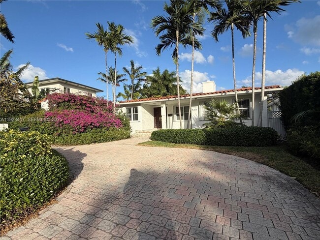 Photo - 5371 N Bay Rd