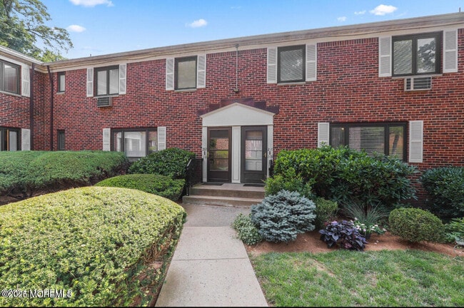 Building Photo - 209 Manor E Unit 3531