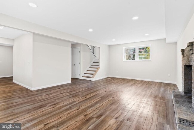 Photo - 46520 Rosewood Dr