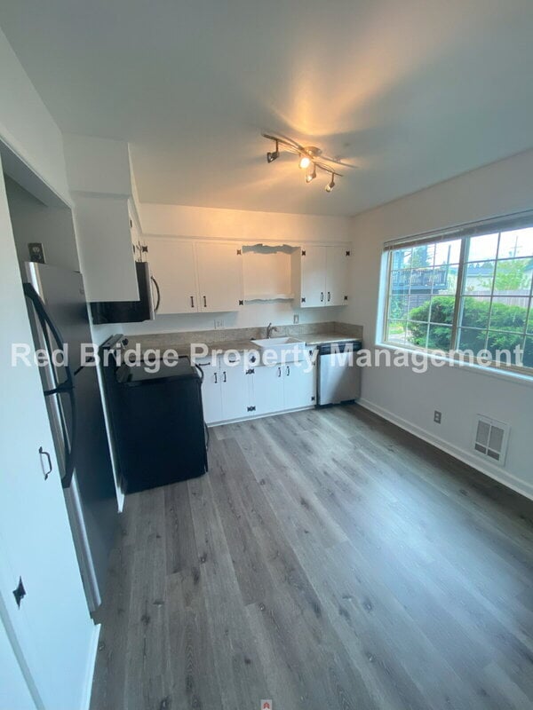 Photo - 4508 NE Killingsworth St
