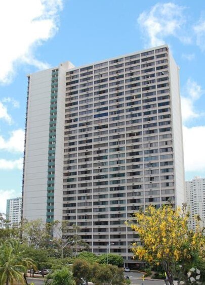 Building Photo - Kukui Plaza- Diamond Head Tower-1 Bedroom,... Unit 1407 Rental