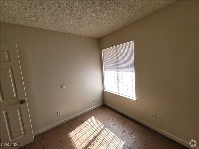 Building Photo - 3908 Montebello Ave Rental