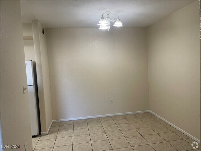 Building Photo - 555 E Silverado Ranch Blvd Unit 1161 Rental