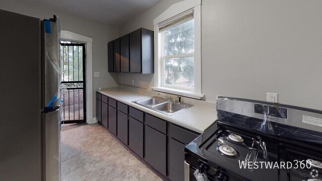 Building Photo - 4730 Tod Ave Unit 2R Rental