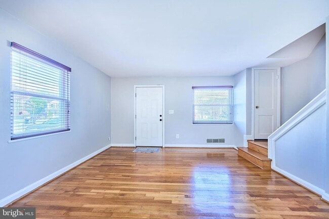 Photo - 2319 Riverview Terrace