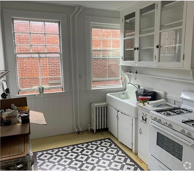 Building Photo - 78 Brington Rd Unit 1 Rental