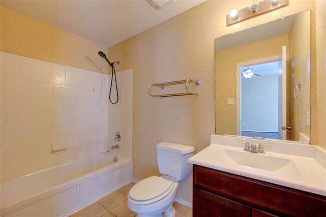 Photo - 2002 Collins Rose Ct