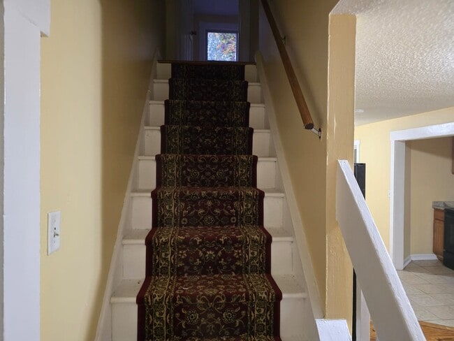 Photo - 48 Bissell St