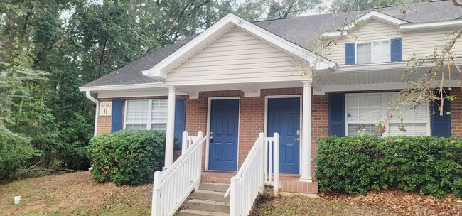 LOVELY NW 3/3 End Unit w/ Washer/Dryer, Op... - LOVELY NW 3/3 End Unit w/ Washer/Dryer, Op... Unidad 601 Rental