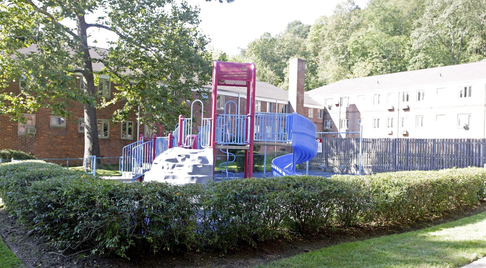 Photo - Edgebrook Cooperative, Inc