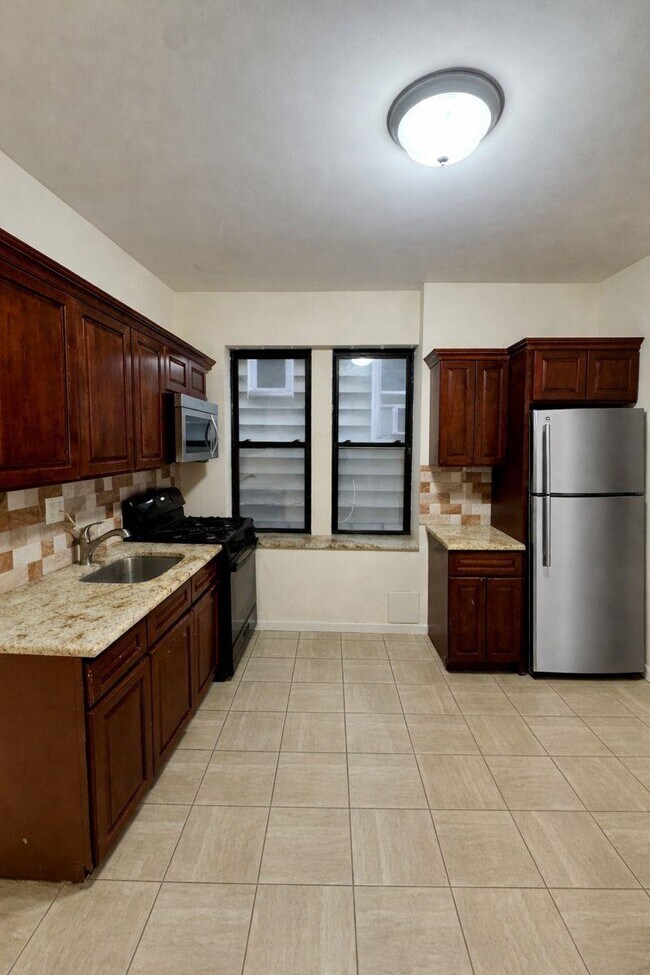 Photo - 250 Avenue B Unit 2