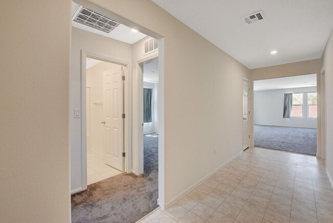 Photo - Newer Home in Indian Springs!