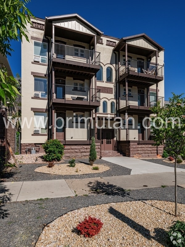 Building Photo - 243 S 300 E Rental