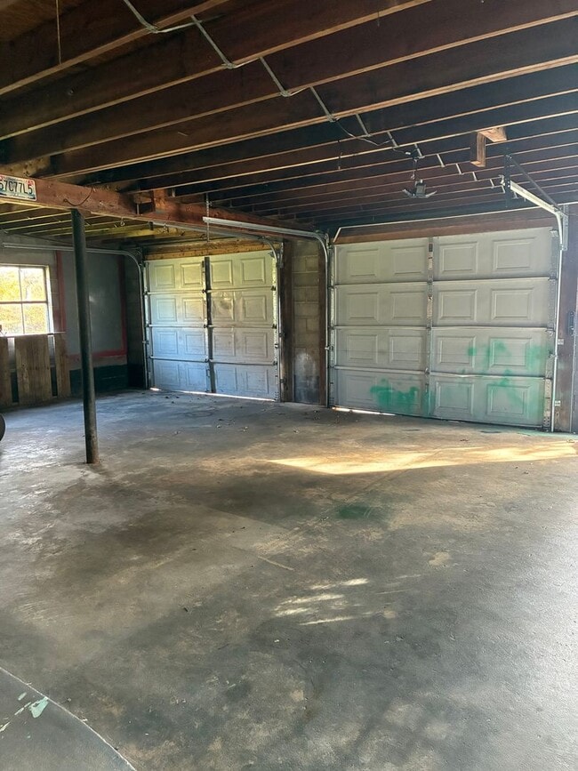 Photo - 251 Narrow Dr