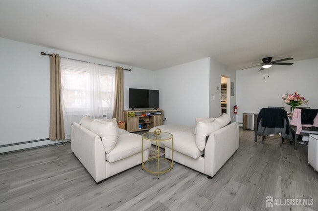 Photo - 289 Main St Unit 11N