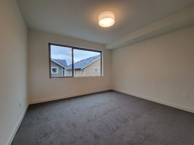 Photo - Newer Ballard Townhome with Plenty of Outdoor Space for Rent