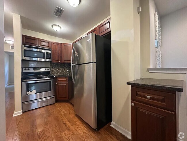 Building Photo - 1839 Willington St Rental