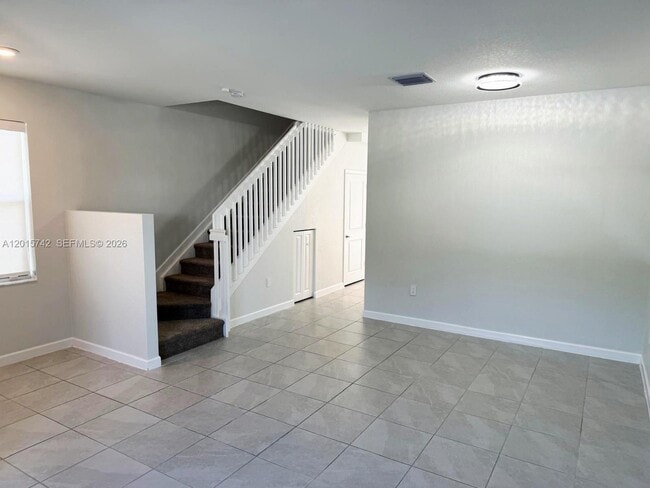 Photo - 1884 SE 27th Rd