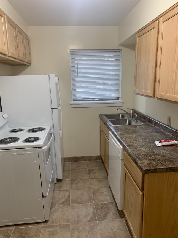 Photo - 880 Cleveland Ave S Unit 1