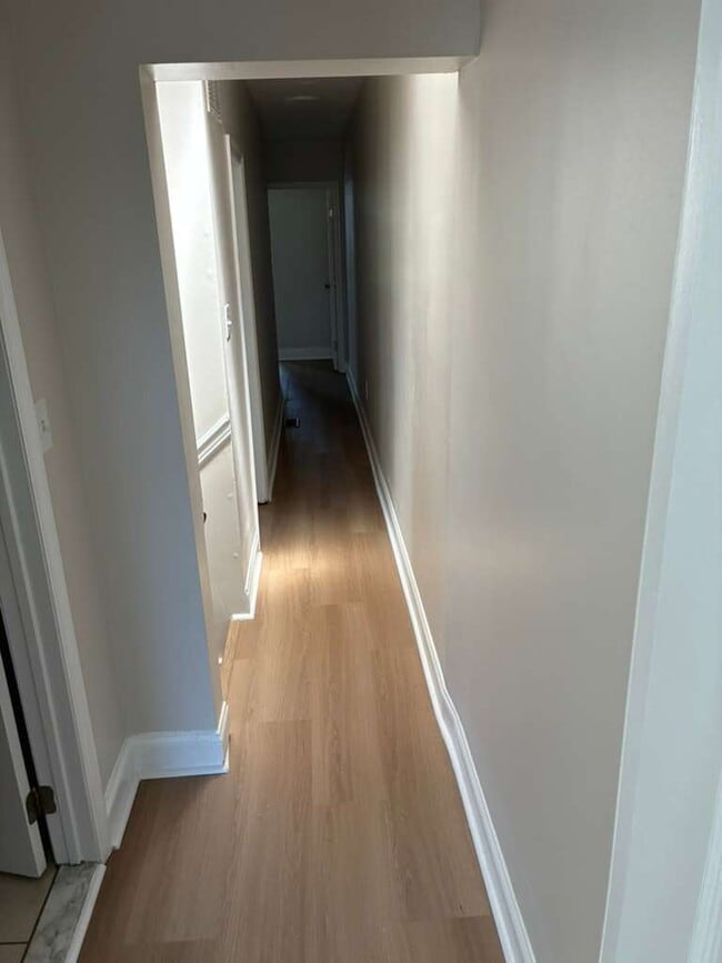 Photo - 211 N Streeper St